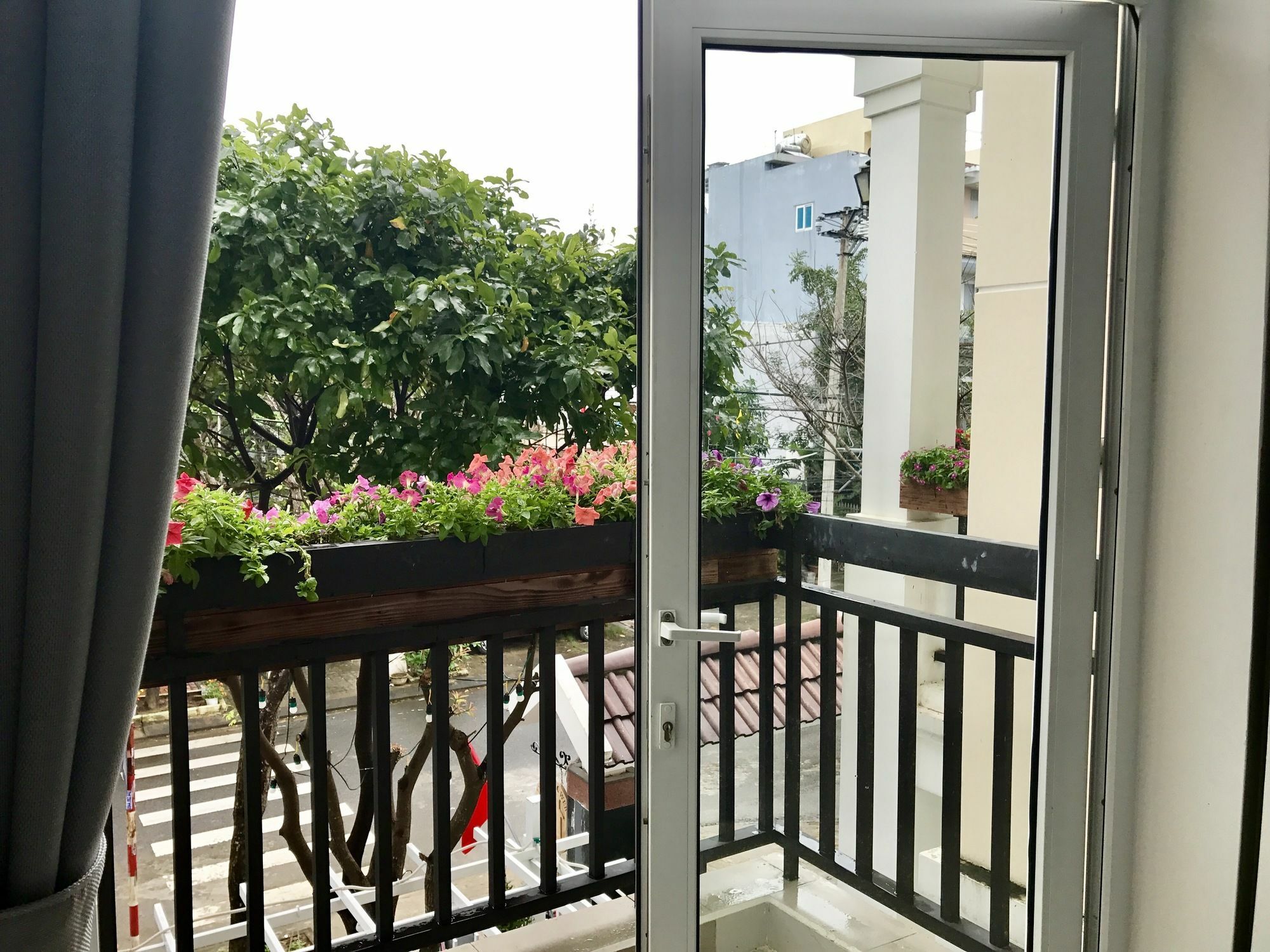 Little Flower Homestay Da Nang Son Tra Εξωτερικό φωτογραφία